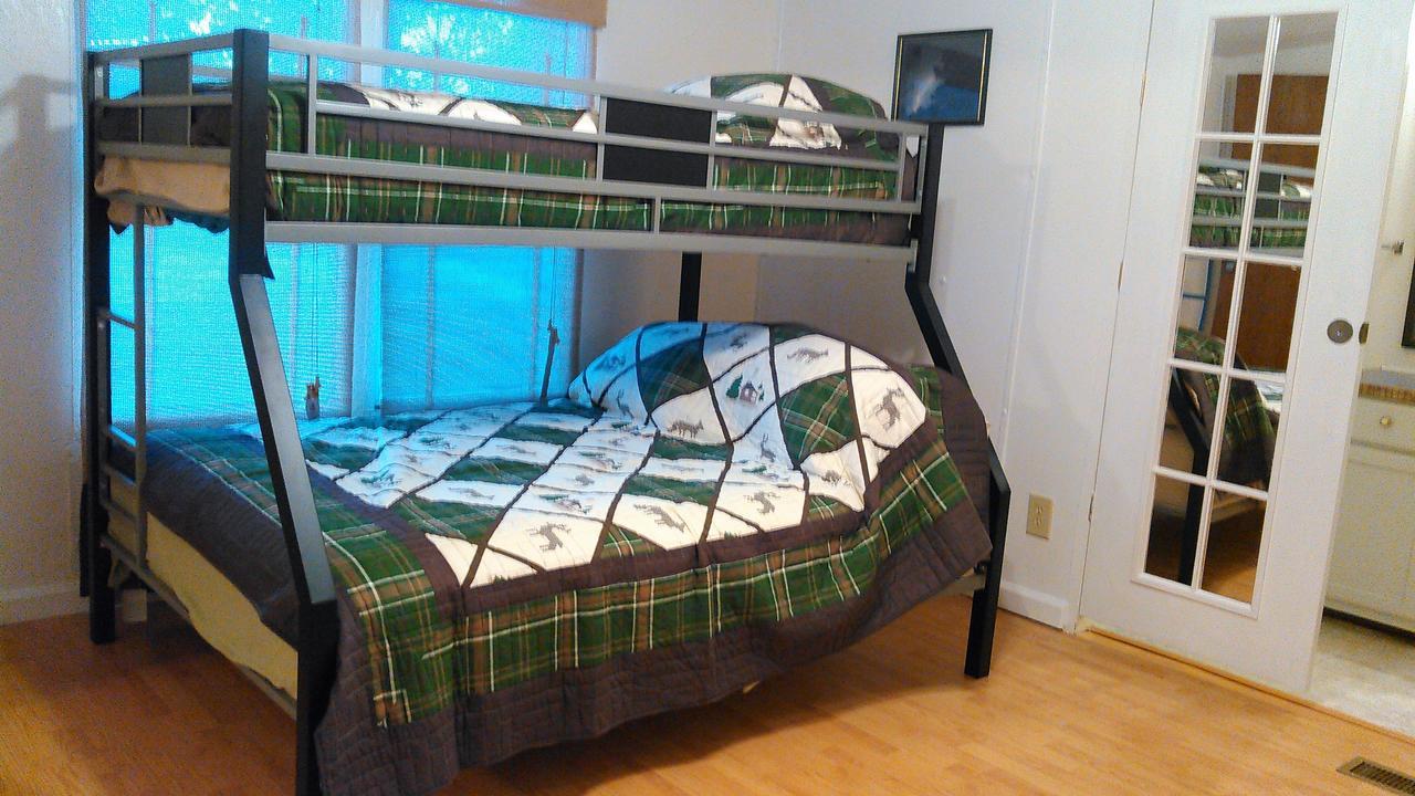 KY Lake Area Rental Aurora Bagian luar foto
